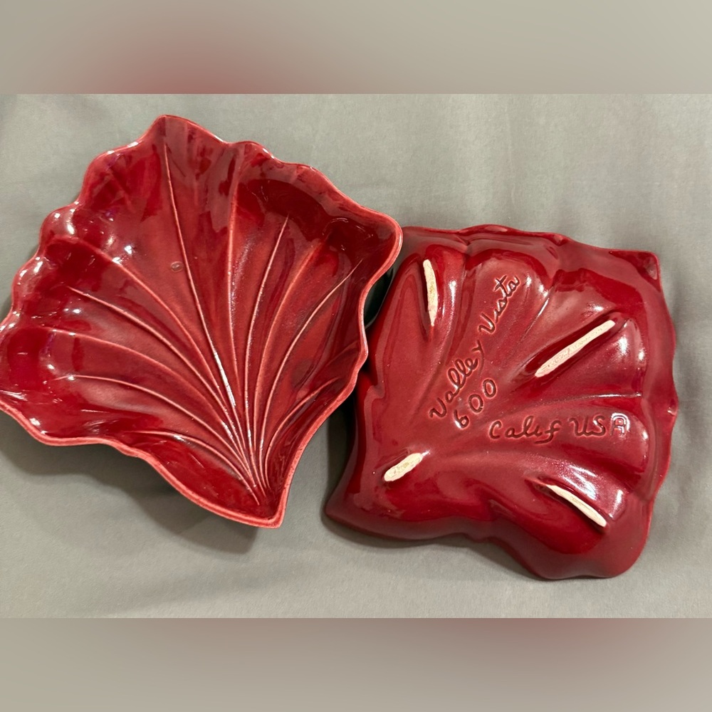 2 Valley Vista 600 red leaf bowls. 8” candy, appetizer & finger foods California